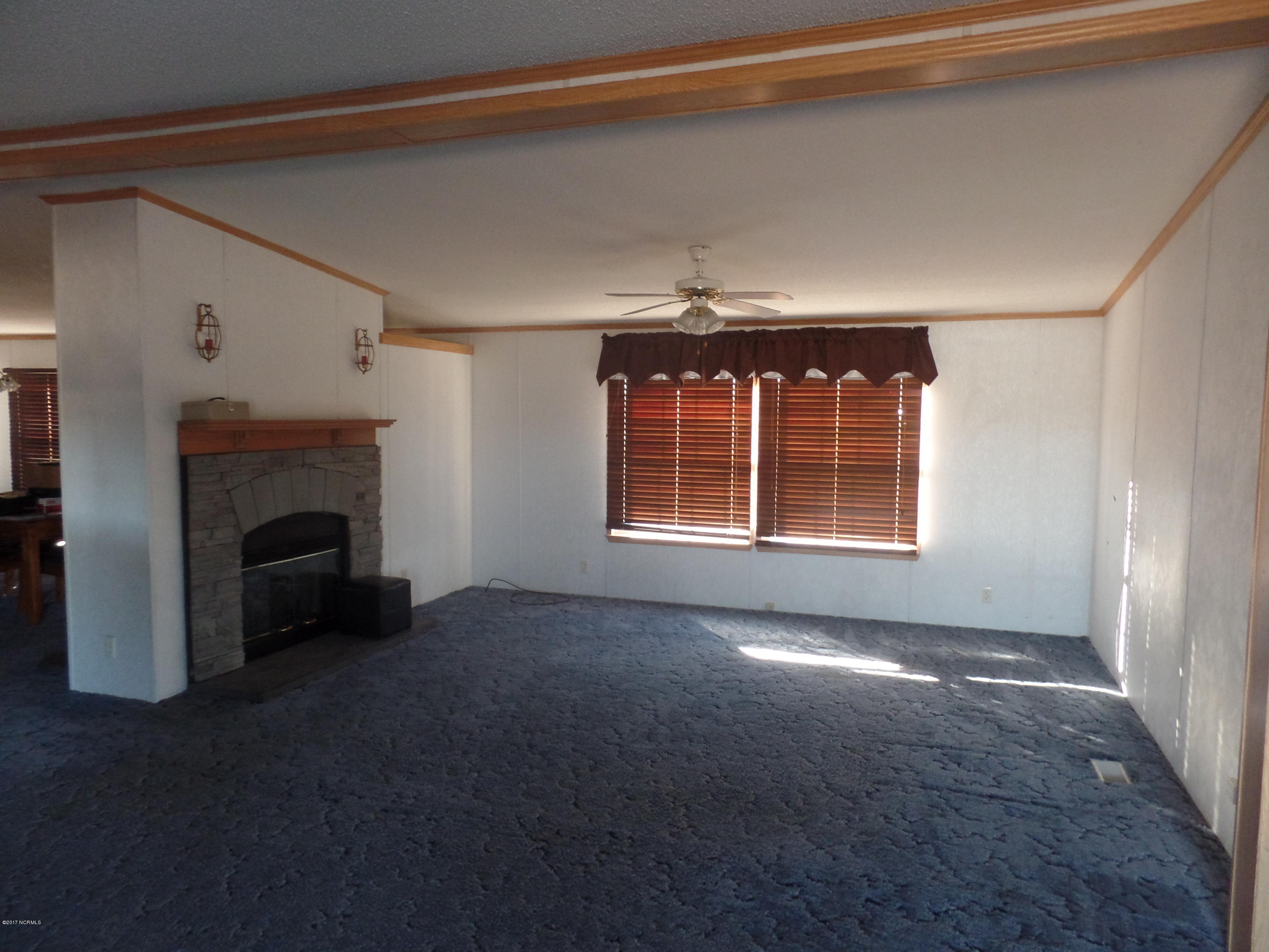 475 Microwave Tower Road Roseboro, NC 28382 - Photo 7 of 24 SAM_2695