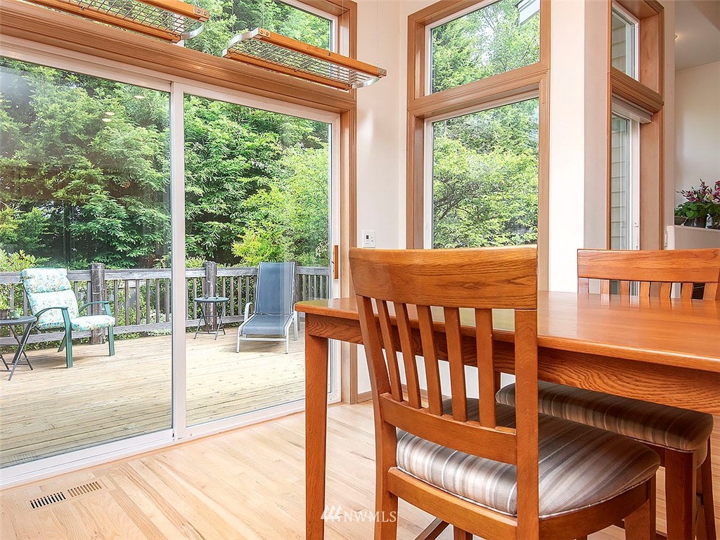 2013 237th Place Southeast Bothell, WA 98021 - Photo 14 of 39