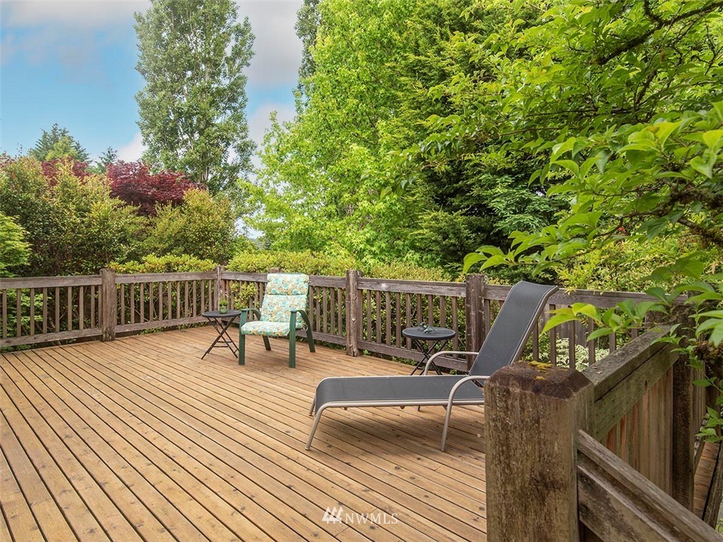 2013 237th Place Southeast Bothell, WA 98021 - Photo 15 of 39