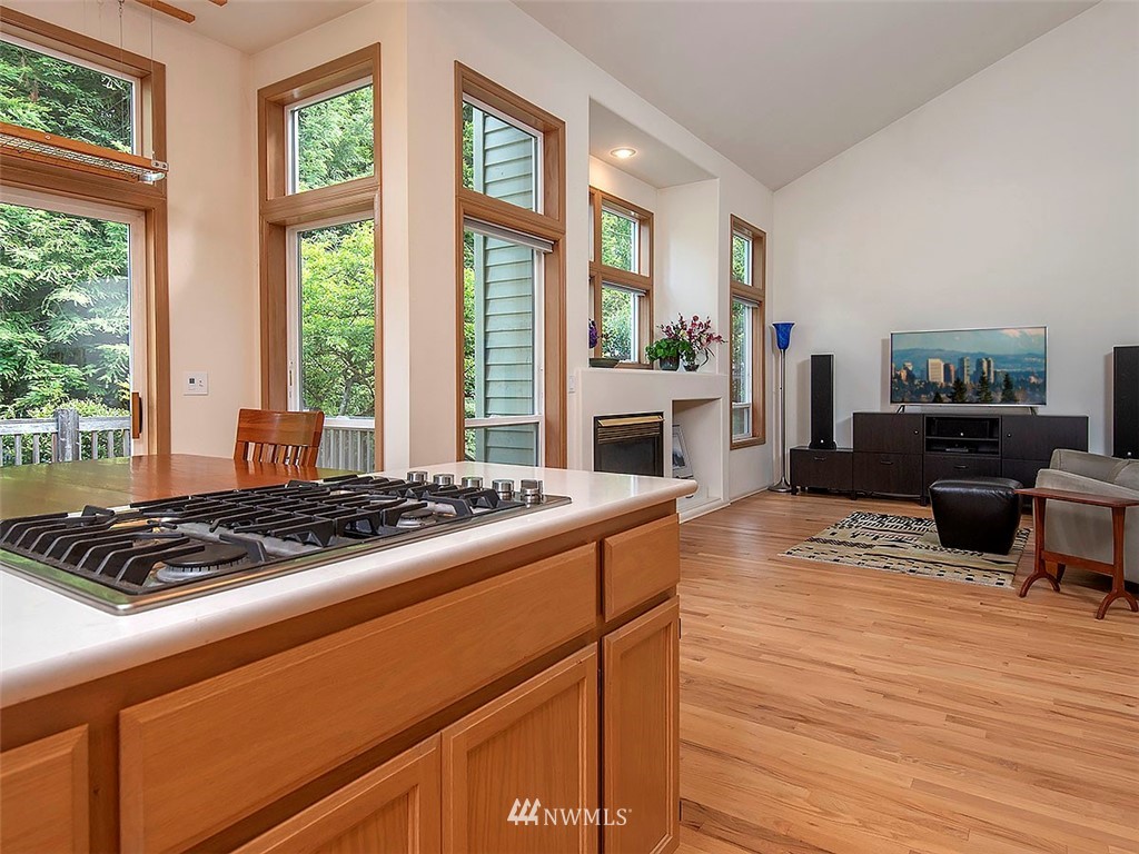 2013 237th Place Southeast Bothell, WA 98021 - Photo 16 of 39