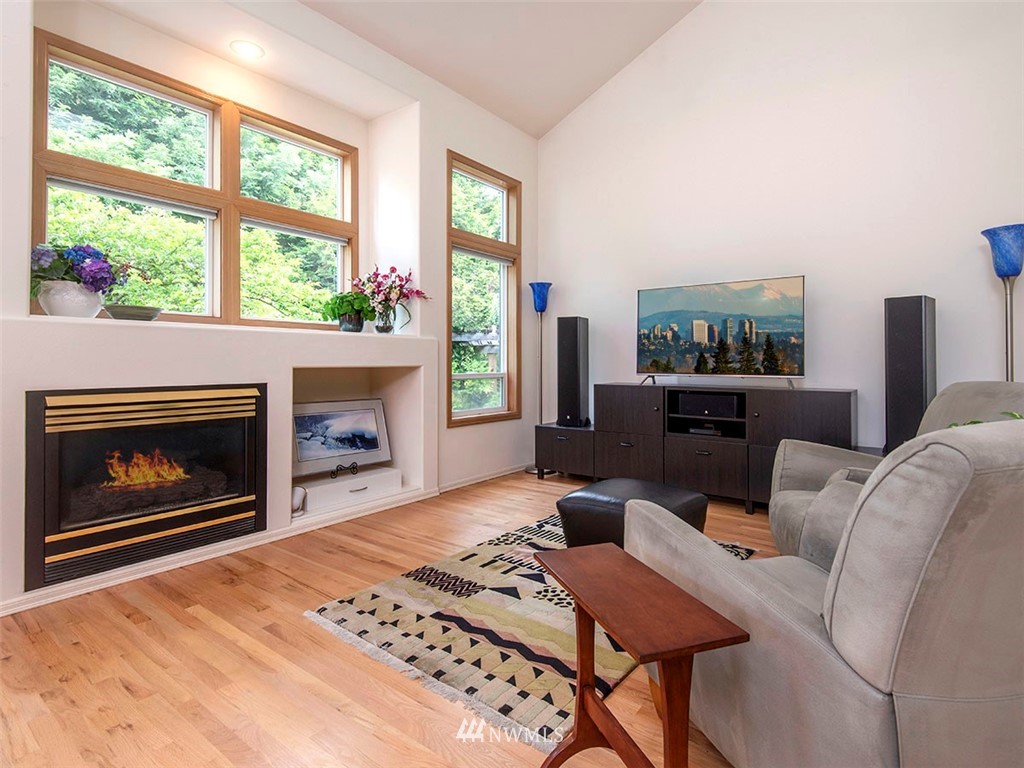 2013 237th Place Southeast Bothell, WA 98021 - Photo 17 of 39