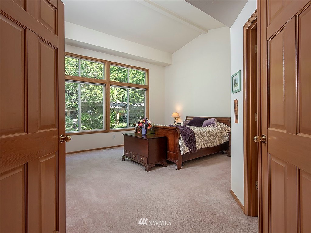 2013 237th Place Southeast Bothell, WA 98021 - Photo 21 of 39