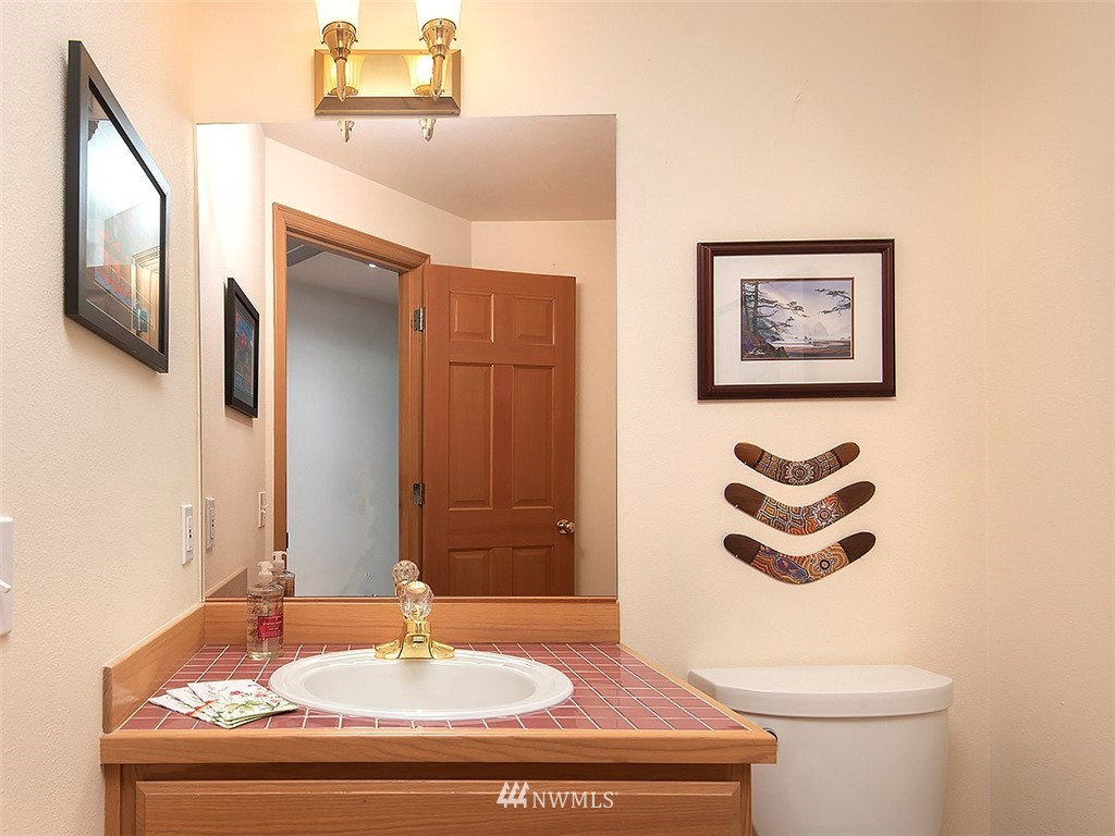 2013 237th Place Southeast Bothell, WA 98021 - Photo 28 of 39