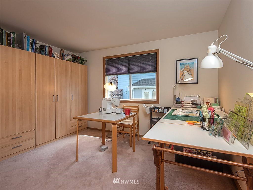 2013 237th Place Southeast Bothell, WA 98021 - Photo 32 of 39
