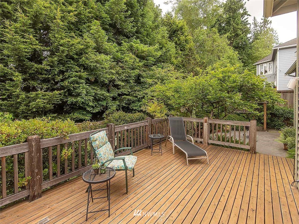 2013 237th Place Southeast Bothell, WA 98021 - Photo 36 of 39