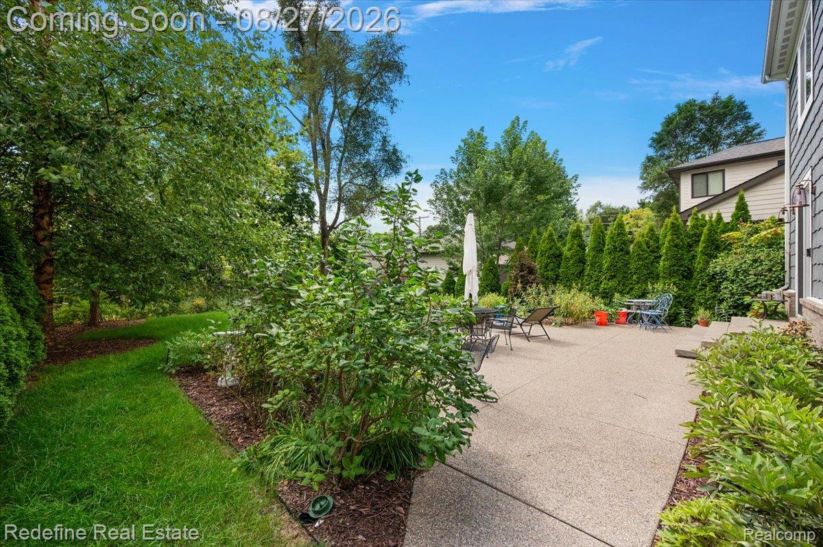 149 Woodward Avenue Rochester, MI 48307 - Photo 37 of 51 11-149 Woodward Ave-11.jpg