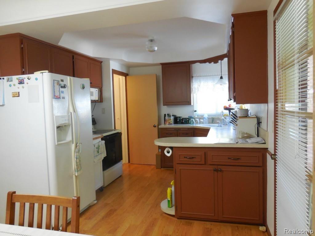 5343 Jamestown Road Utica, MI 48317 - Photo 14 of 16 DSCN1350.jpg