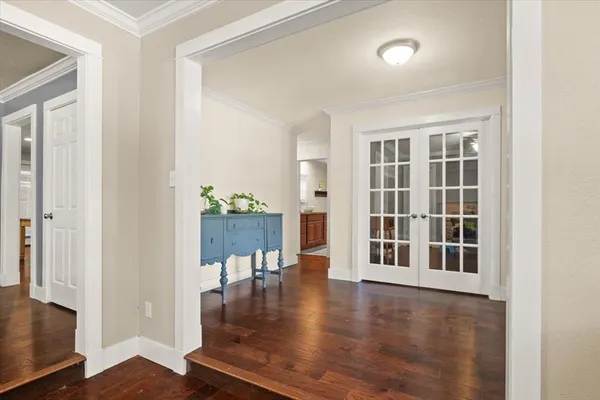 $3,900 | 2123 Wilson Drive, Arlington, TX 76011