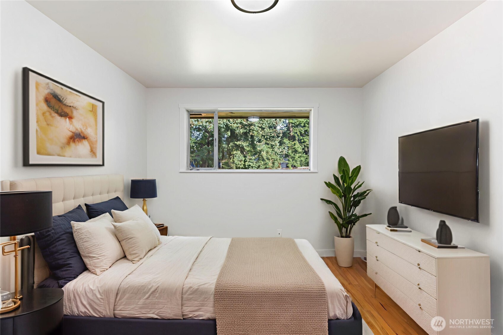 836 Southwest 128th Street Seattle, WA 98146 - Photo 18 of 39 Gallery Image 18
