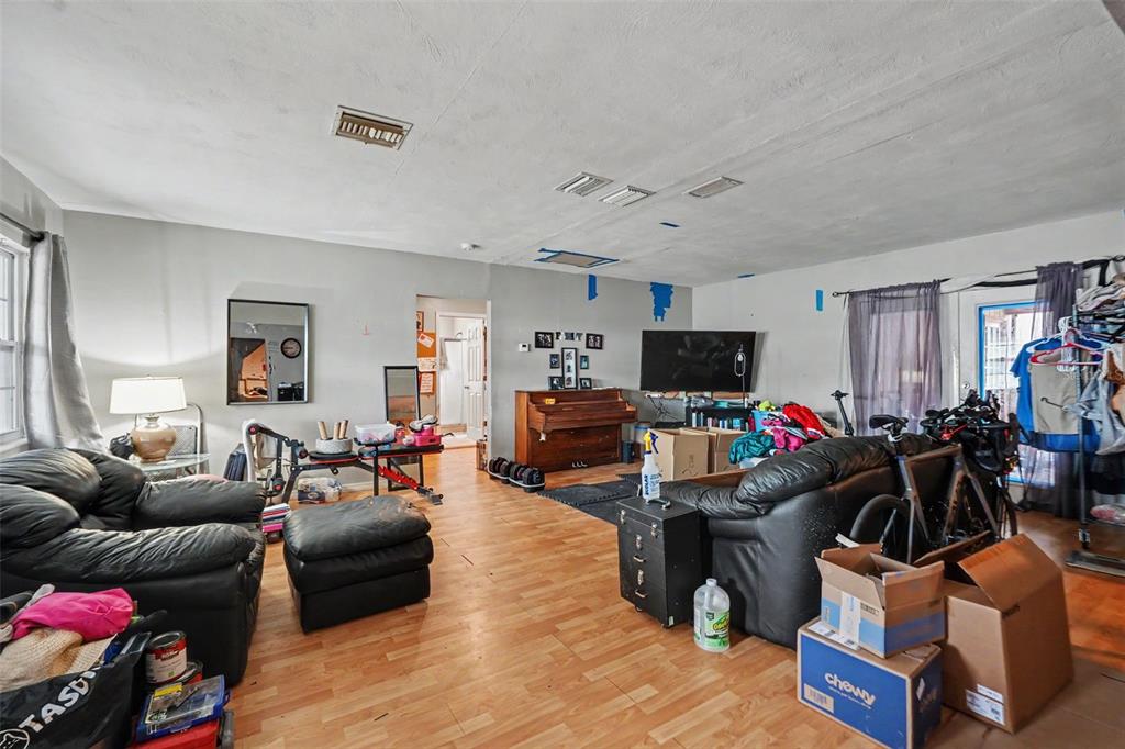 1358 South Keene Road Clearwater, FL 33756 - Photo 19 of 48