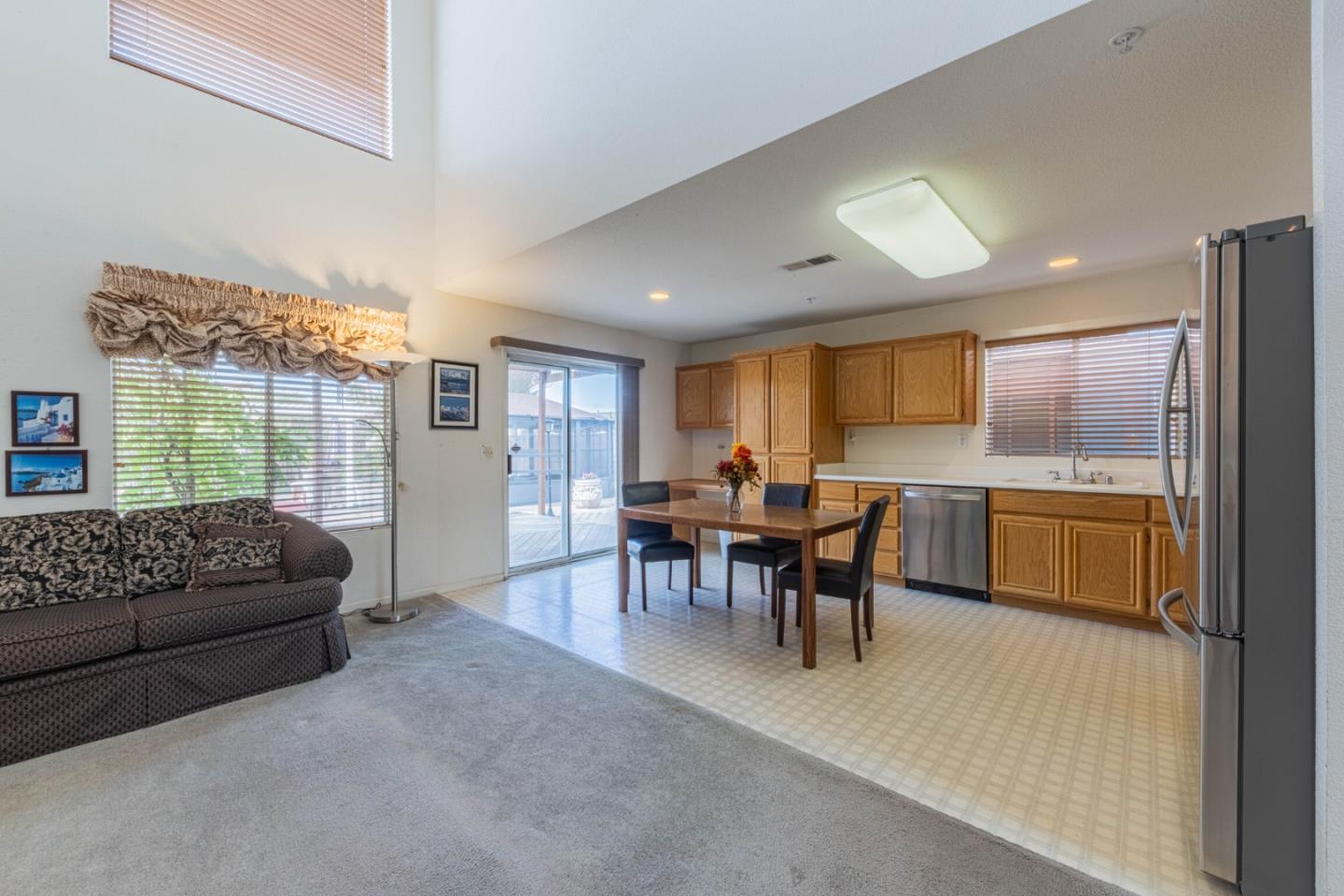 362 Zinfandel Way Salinas, CA 93906 - Photo 6 of 30