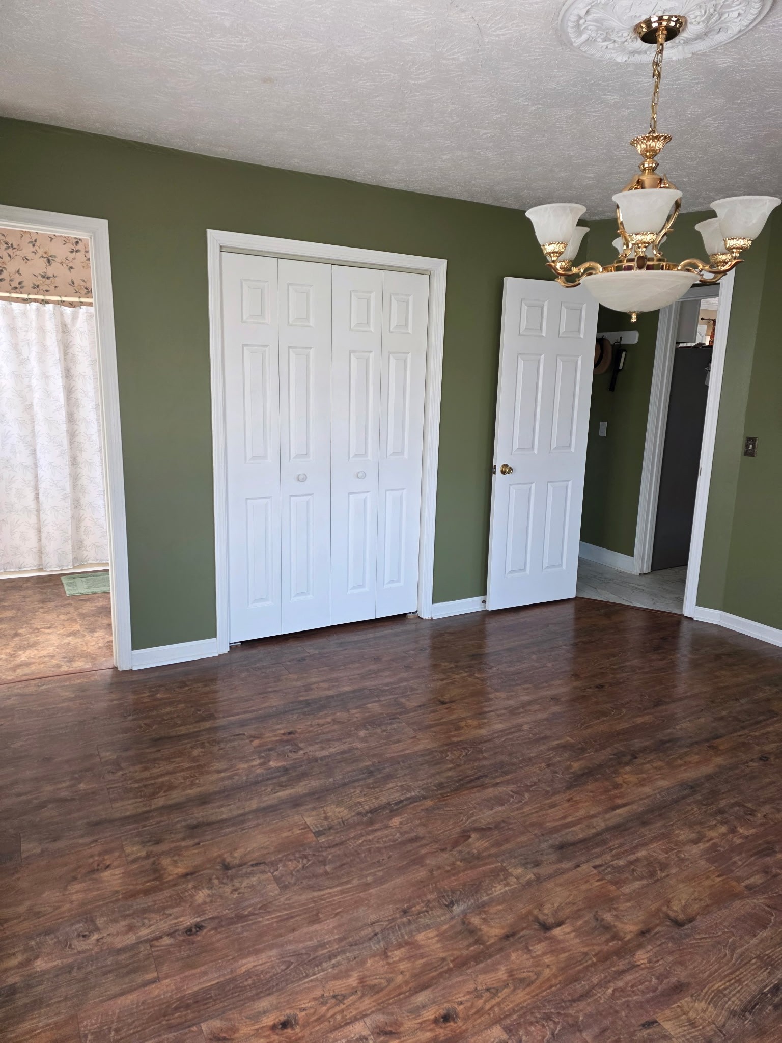 524 Willie Jarvis Road Sparta, TN 38583 - Photo 19 of 64 a view of a livingroom with wooden floor and stairs
