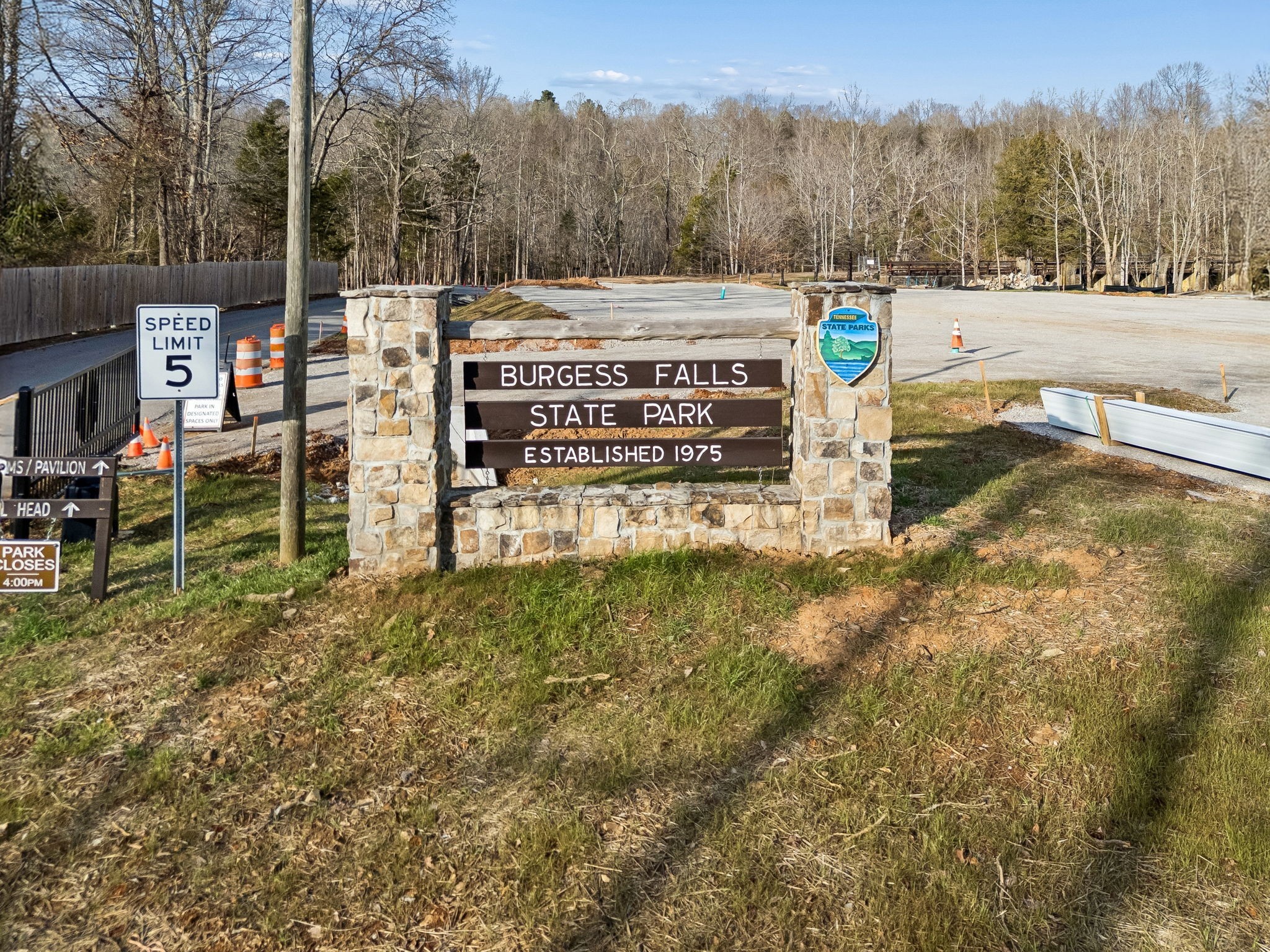 524 Willie Jarvis Road Sparta, TN 38583 - Photo 58 of 64 a view of a town with large trees