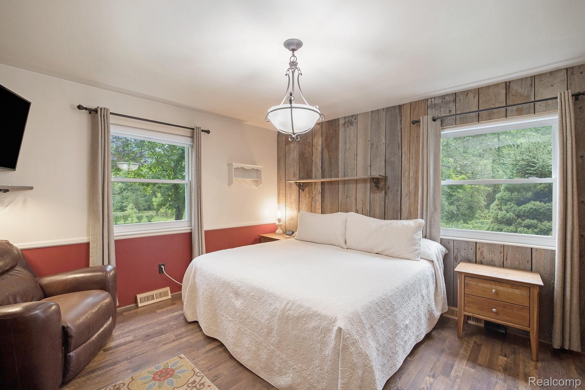 48425 Gyde Road Canton, MI 48187 - Photo 13 of 36 1st floor master bedroom with reclaimed wood accents
