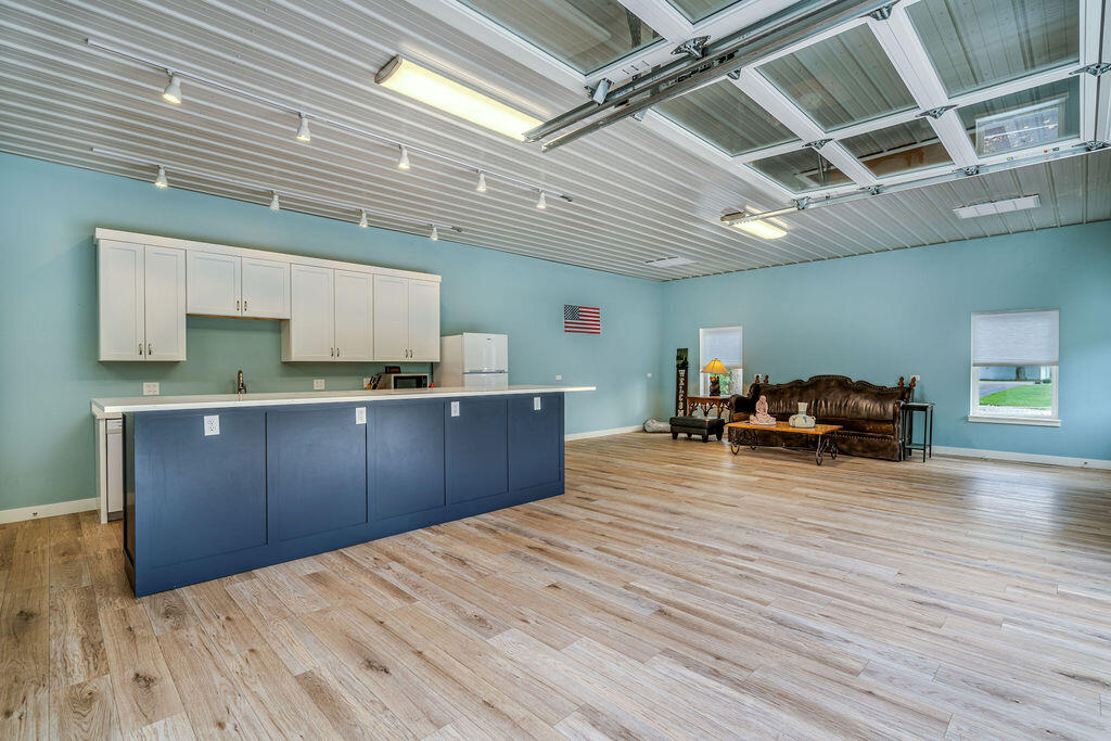 5568 Paw Paw Lake Road Coloma, MI 49038 - Photo 29 of 49 BSM00180-HDR