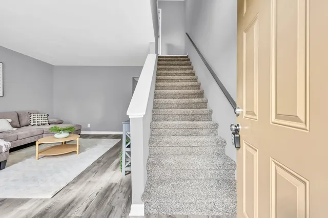 $995 | 919 Greenwood Avenue, Unit C, Clarksville, TN 37040