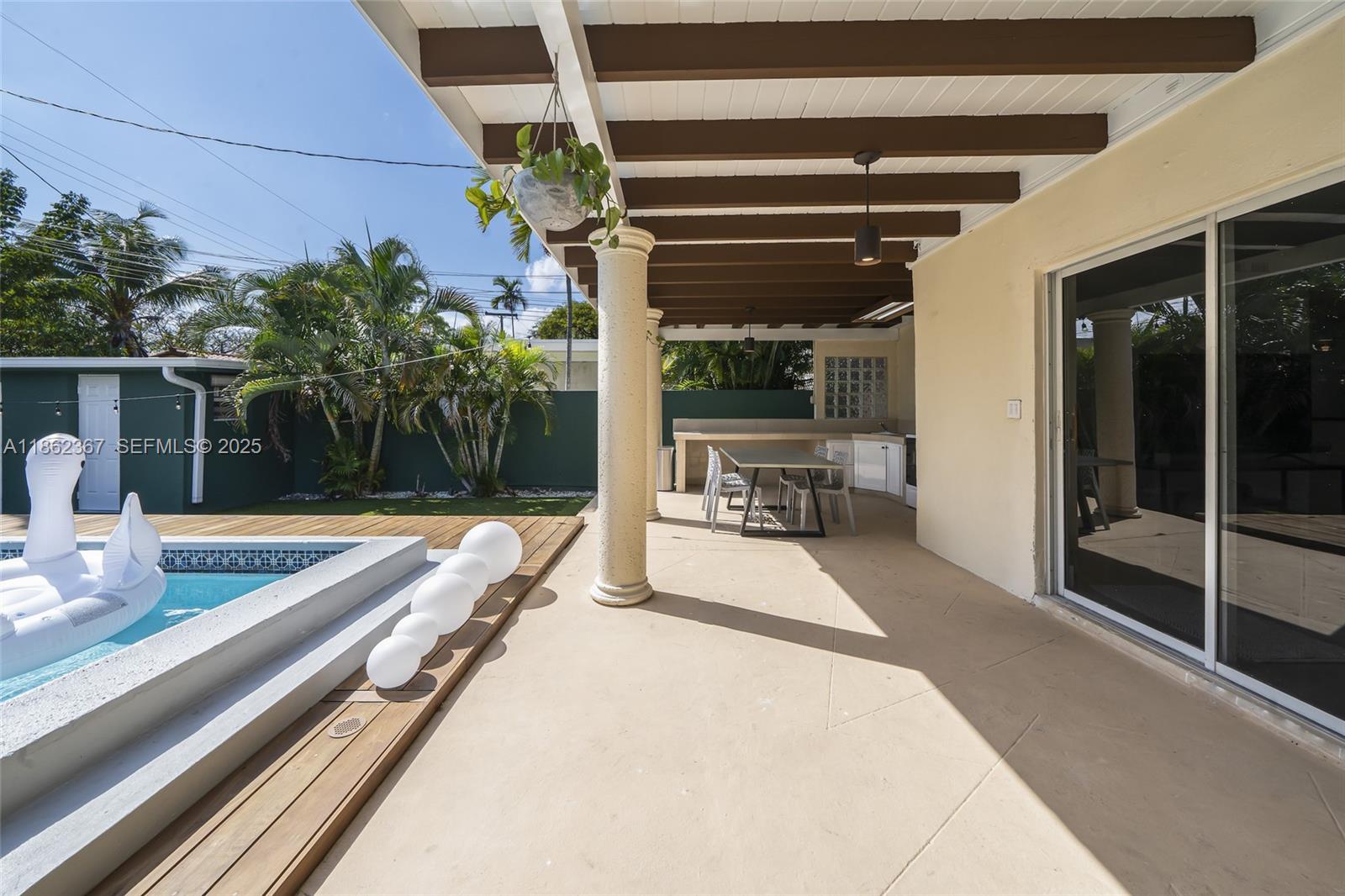 620 Southwest 22nd Road Miami, FL 33129 - Photo 22 of 31