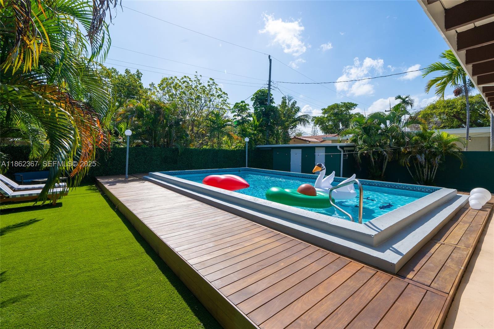 620 Southwest 22nd Road Miami, FL 33129 - Photo 24 of 31