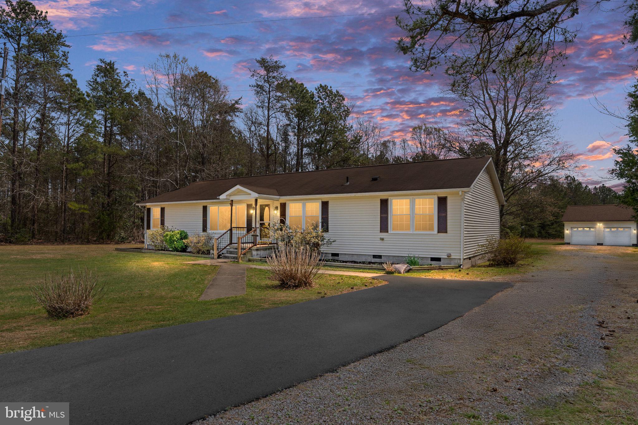 17250 Stoney Knoll Road Colonial Beach, VA 22443 - Photo 2 of 62