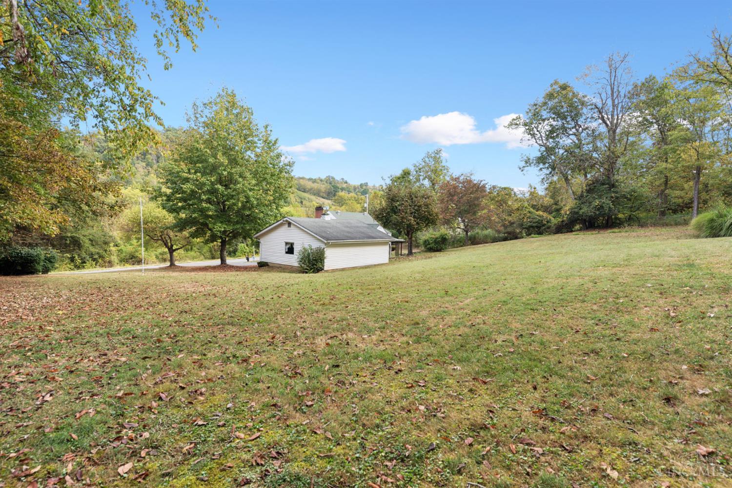 9406 State Rte 41 Aberdeen, OH 45101 - Photo 4 of 27