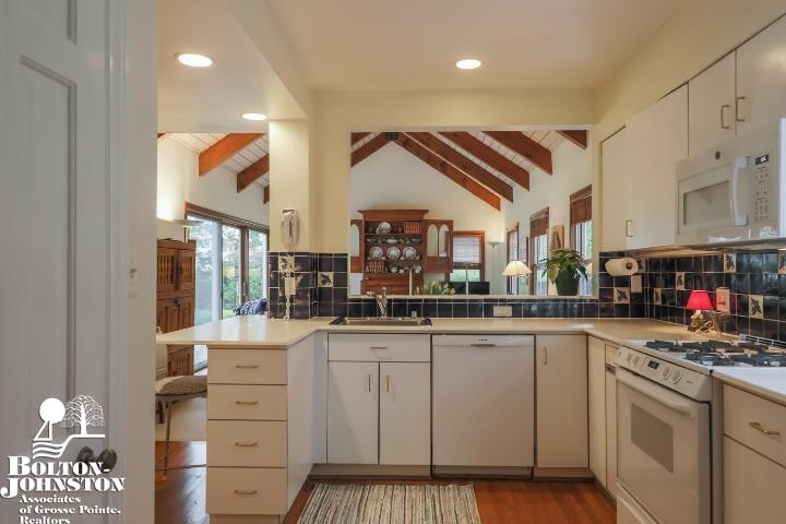 869 Whittier Road Grosse Pointe Park, MI 48230 - Photo 14 of 60