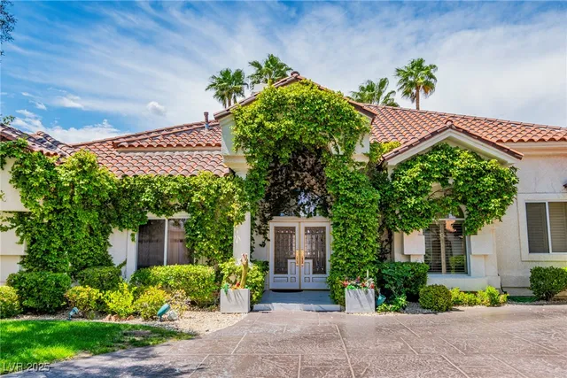 $1,999,888 | 2209 Glenbrook Way, Las Vegas, NV 89117