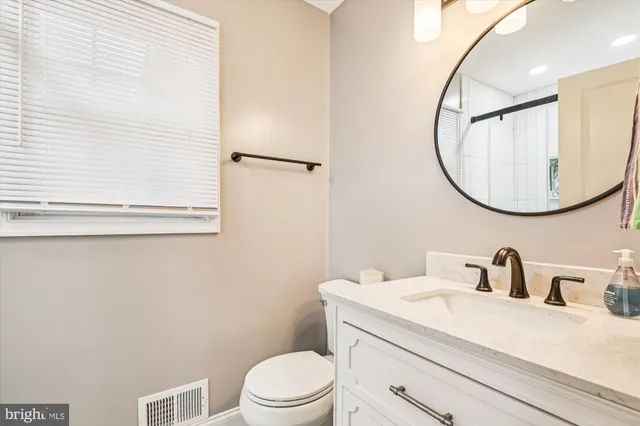 $529,900 | 6246 Woodland Road, Linthicum Heights, MD 21090