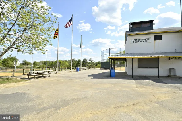 $529,900 | 6246 Woodland Road, Linthicum Heights, MD 21090