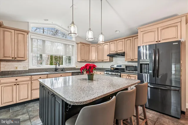 $529,900 | 6246 Woodland Road, Linthicum Heights, MD 21090