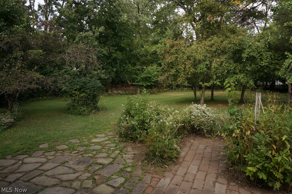 1549 Wood Road Cleveland Heights, OH 44121 - Photo 20 of 25
