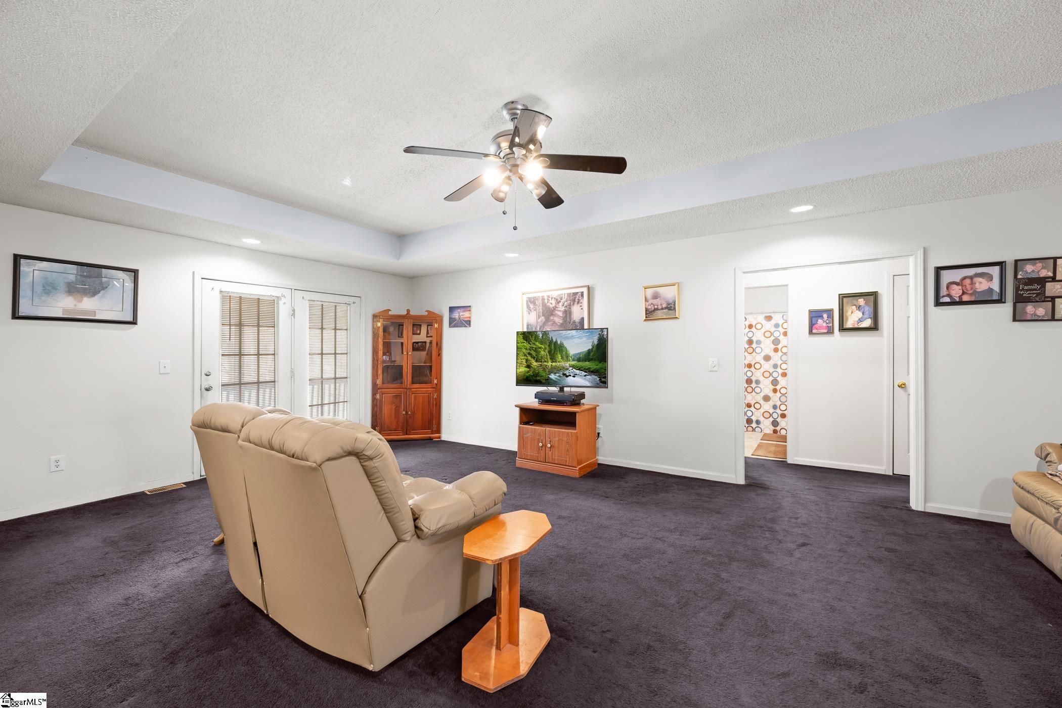 2883 North Highway 101 Greer, SC 29651 - Photo 21 of 40