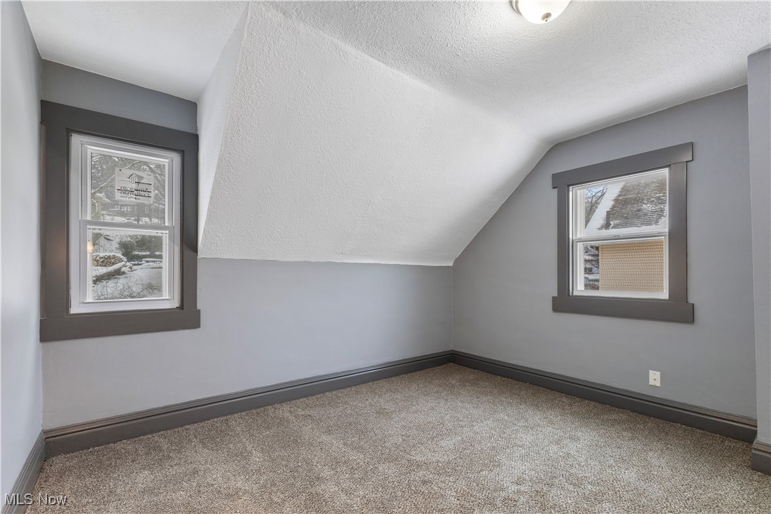 307 Ruckel Road Akron, OH 44305 - Photo 13 of 27 Gallery Image 13