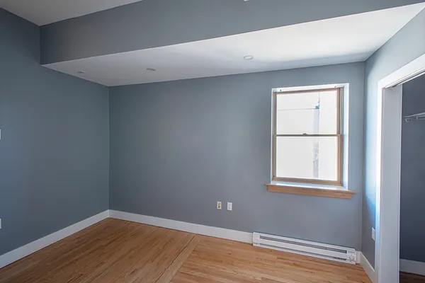 $2,650 | 140 Main Street, Unit 3, Northampton, MA 01060