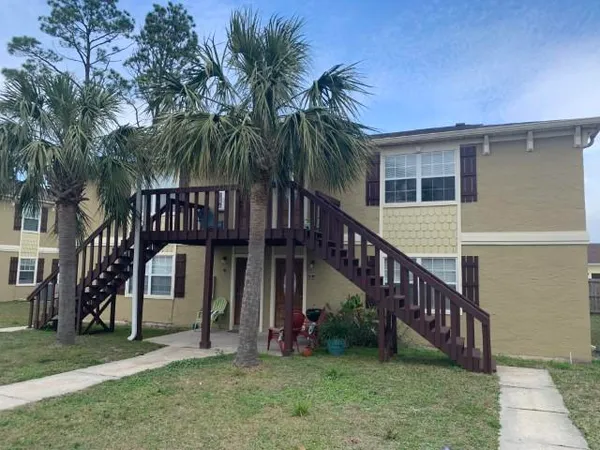 $1,100 | 719 South Berthe Avenue, Unit 4, Panama City, FL 32404