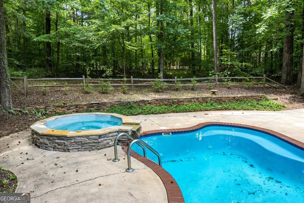 201 Manor Court Forsyth, GA 31029 - Photo 28 of 30