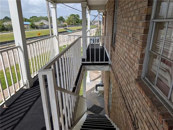 $1,250 | 2129 Pasadena Avenue, Unit C, Metairie, LA 70001