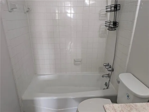 $1,250 | 2129 Pasadena Avenue, Unit C, Metairie, LA 70001