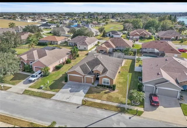 $470,900 | 245 Viola Drive, Auburndale, FL 33823