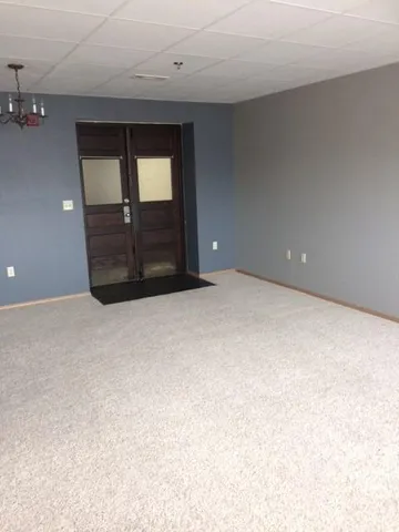 $925 | 109 East Luverne Street, Unit 325, Luverne, MN 56156