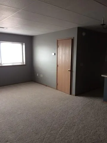 $925 | 109 East Luverne Street, Unit 325, Luverne, MN 56156