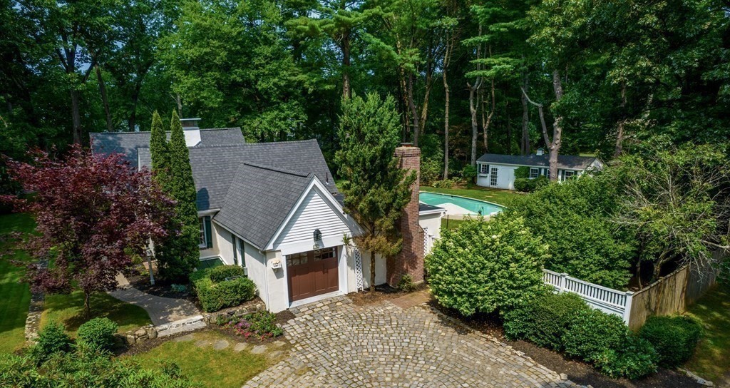 36 Plain Road Wayland, MA 01778 - Photo 5 of 41