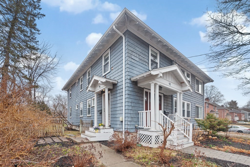 96-98 Withington Road Newton, MA 02460 - Photo 3 of 29