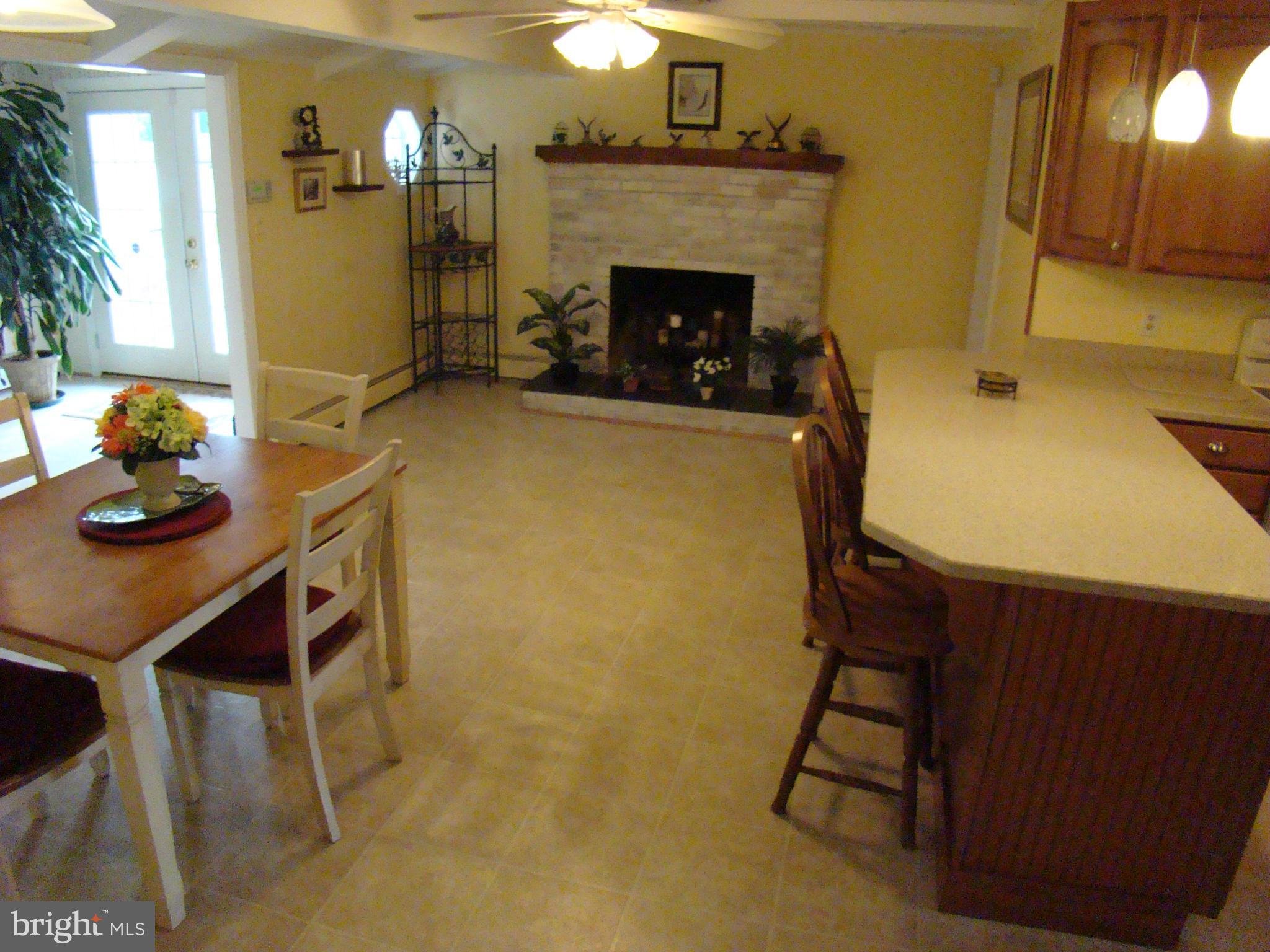 5595 Sixes Road Prince Frederick, MD 20678 - Photo 5 of 30 Kitchen