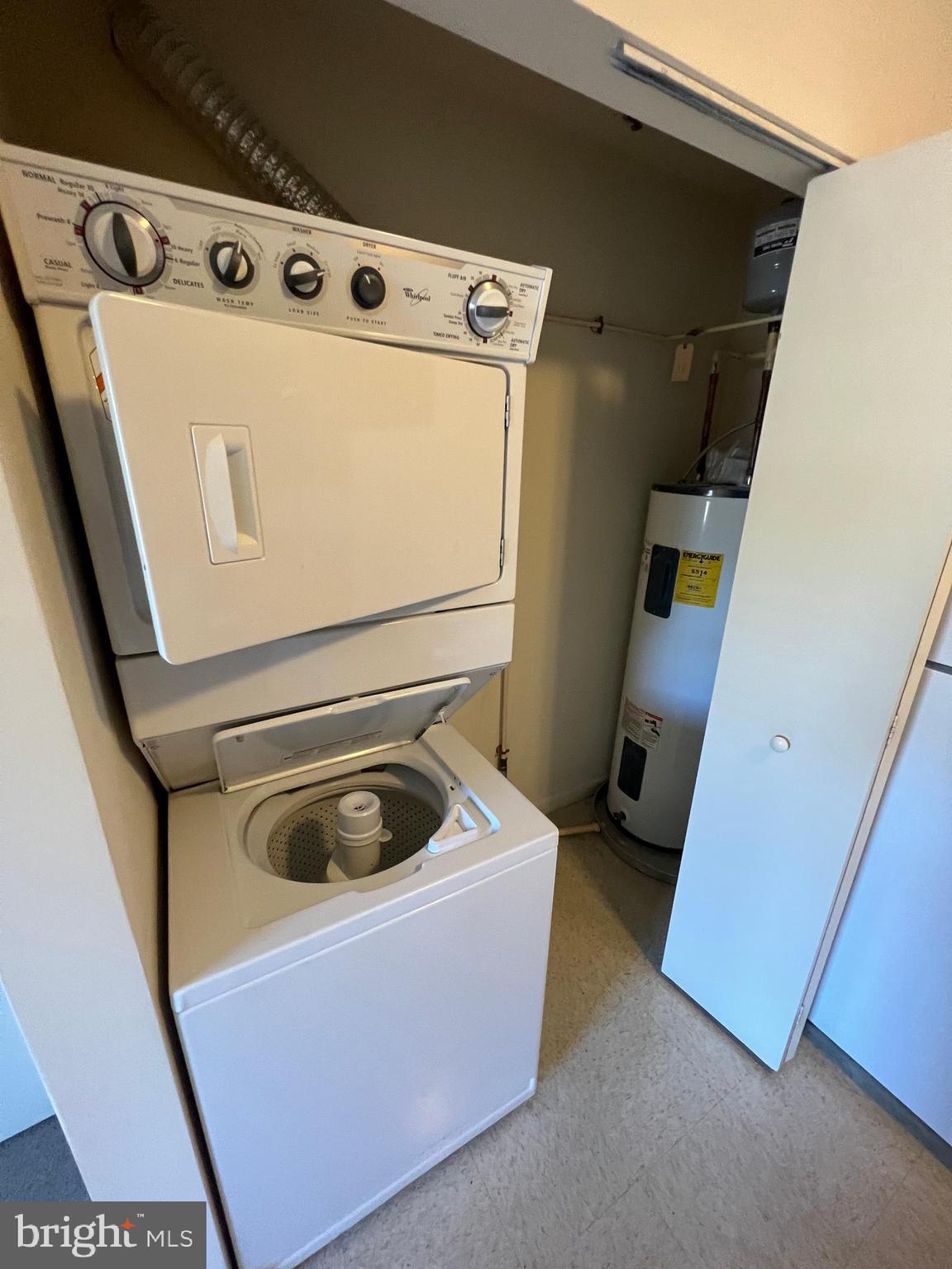 308 Broadway Street, Unit 101 Quantico, VA 22134 - Photo 6 of 6 a utility room with dryer and washer