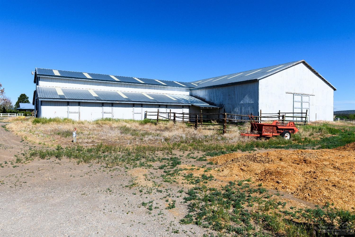 20250 Marsh Road Bend, OR 97703 - Photo 11 of 24 Additional Photo
