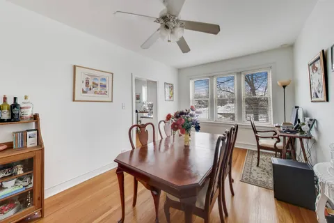 $150,000 | 36 Harrison Street, Unit 2, Oak Park, IL 60304