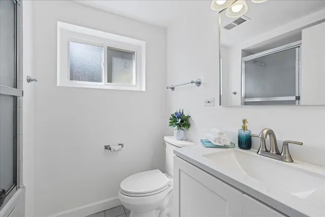 $524,500 | 1605 East Frederick Street, Arlington Heights, IL 60004