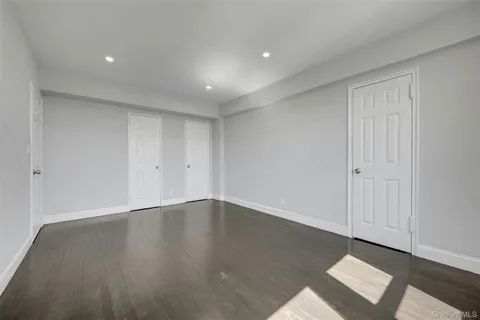 $379,000 | 620 Pelham Road, Unit 3C, New Rochelle, NY 10805