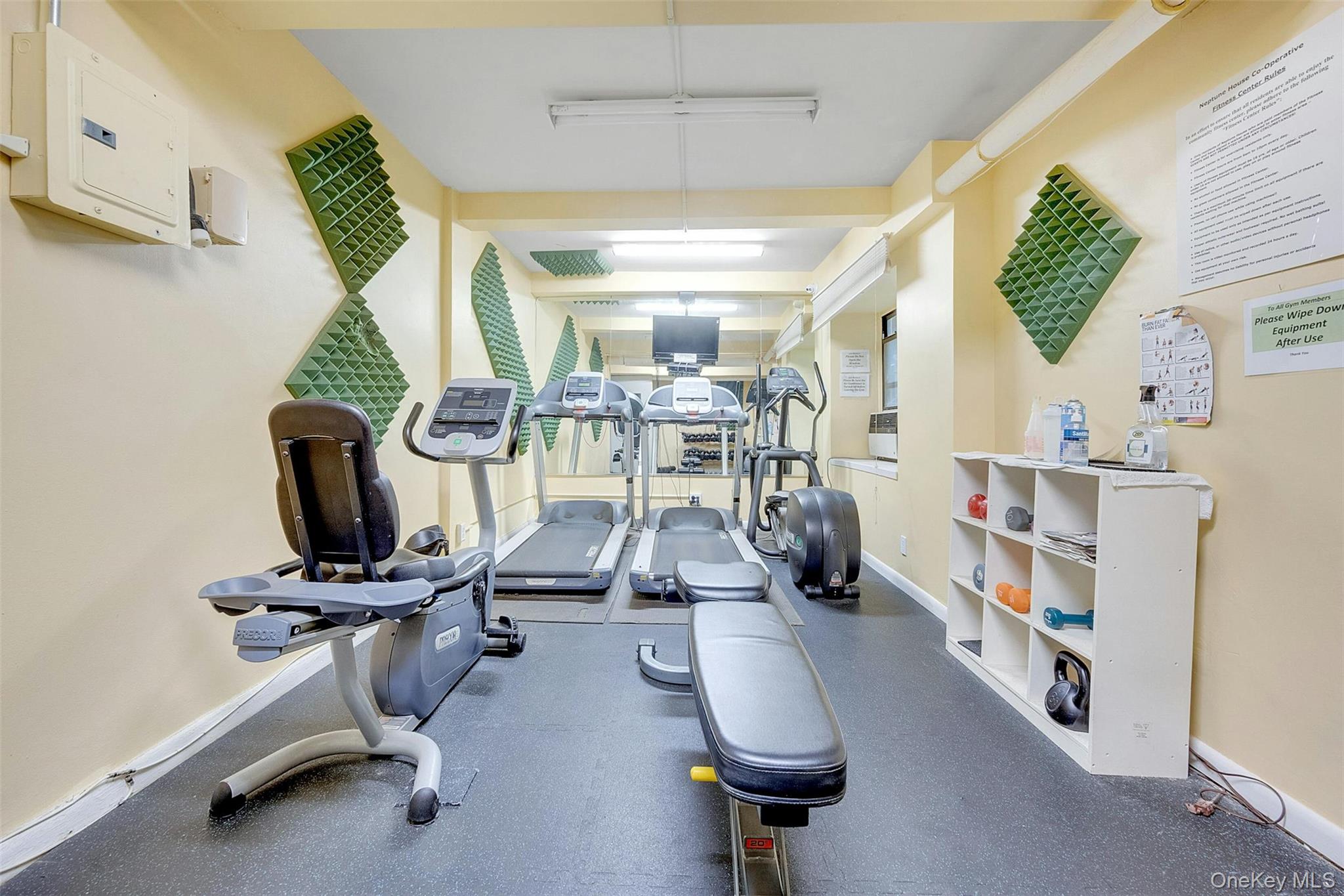 620 Pelham Road, Unit 3C New Rochelle, NY 10805 - Photo 27 of 32