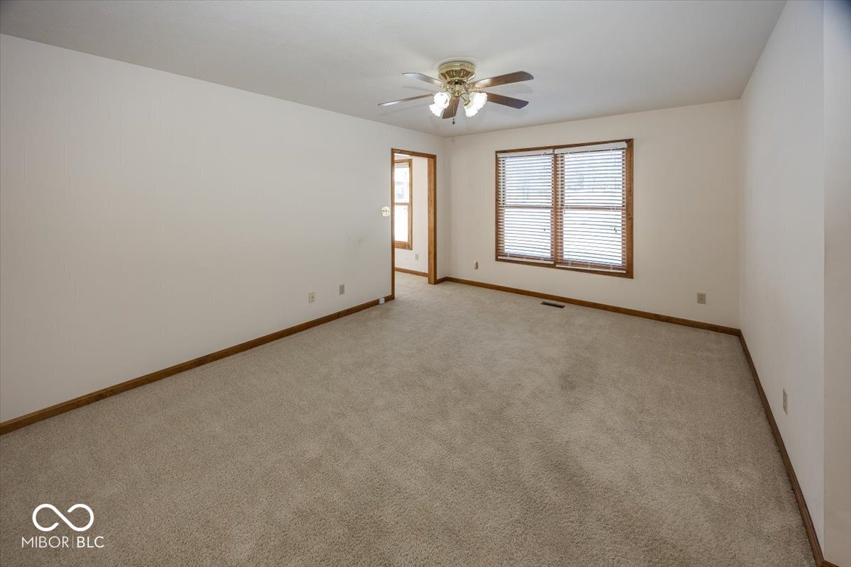 3206 Thomas Trace Columbus, IN 47203 - Photo 12 of 28